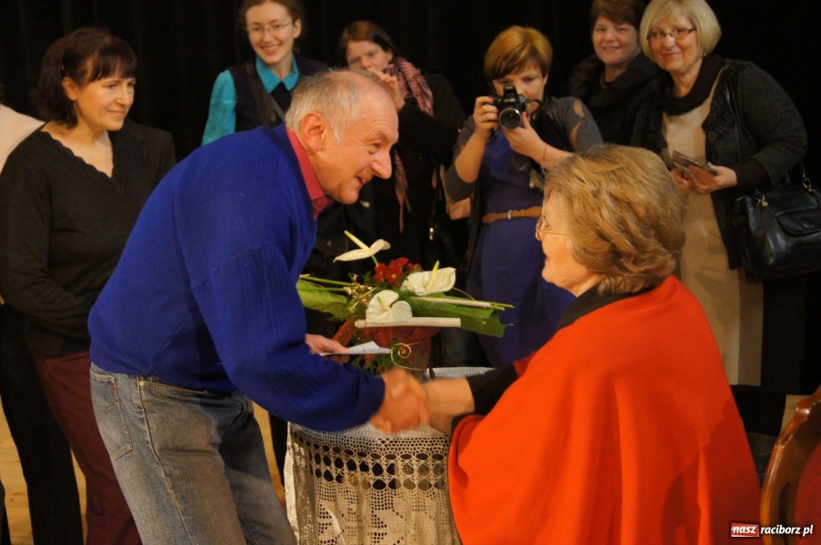 Zdjęcie w galerii na portalu naszraciborz.pl: Irena Santor oczarowała publiczność wiadomości z regionu