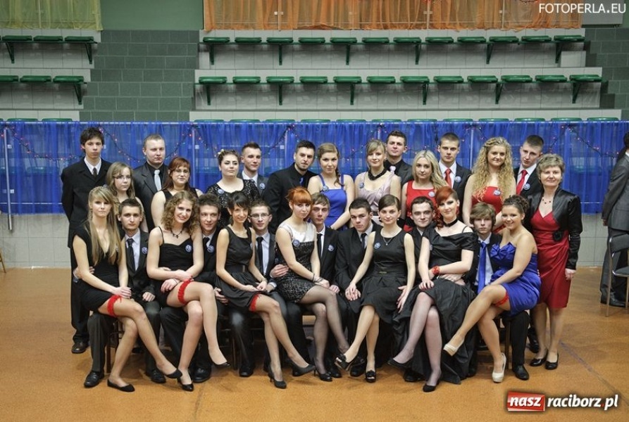 Zdjęcie w galerii na portalu naszraciborz.pl: Studniówka I LO - ach, co to był za bal! wiadomości z regionu