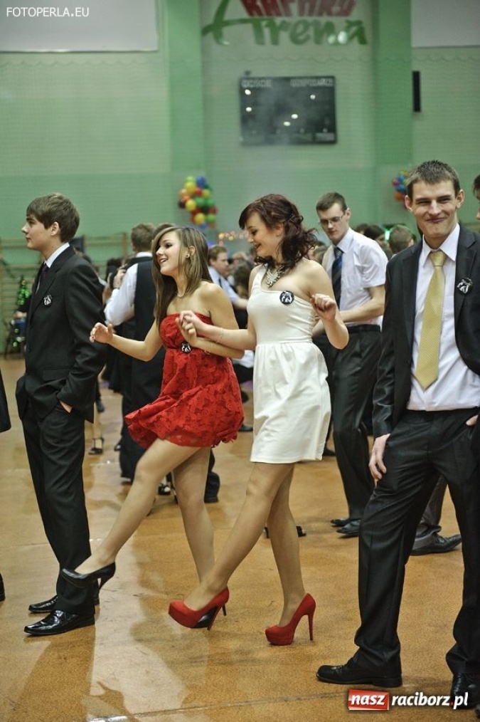 Zdjęcie w galerii na portalu naszraciborz.pl: Studniówka I LO - ach, co to był za bal! wiadomości z regionu