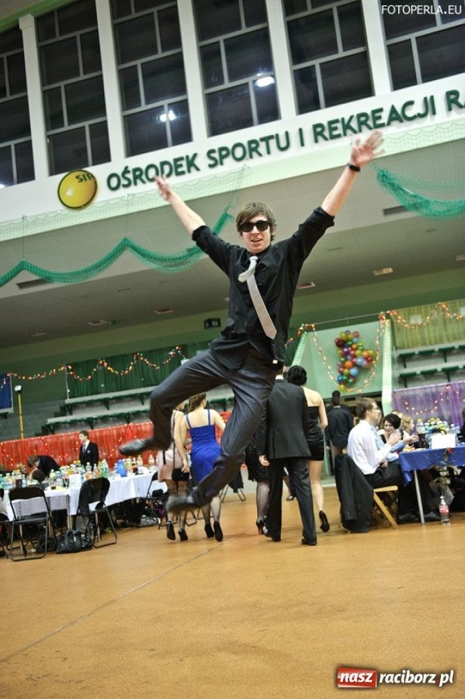 Zdjęcie w galerii na portalu naszraciborz.pl: Studniówka I LO - ach, co to był za bal! wiadomości z regionu