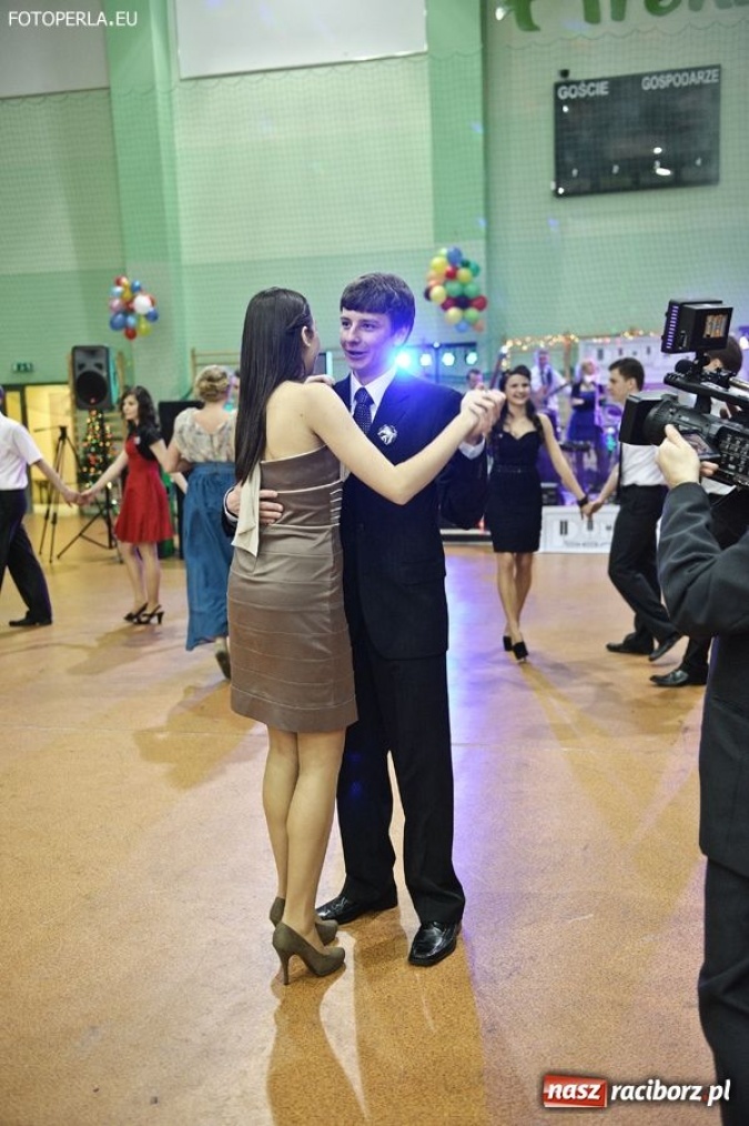 Zdjęcie w galerii na portalu naszraciborz.pl: Studniówka I LO - ach, co to był za bal! wiadomości z regionu