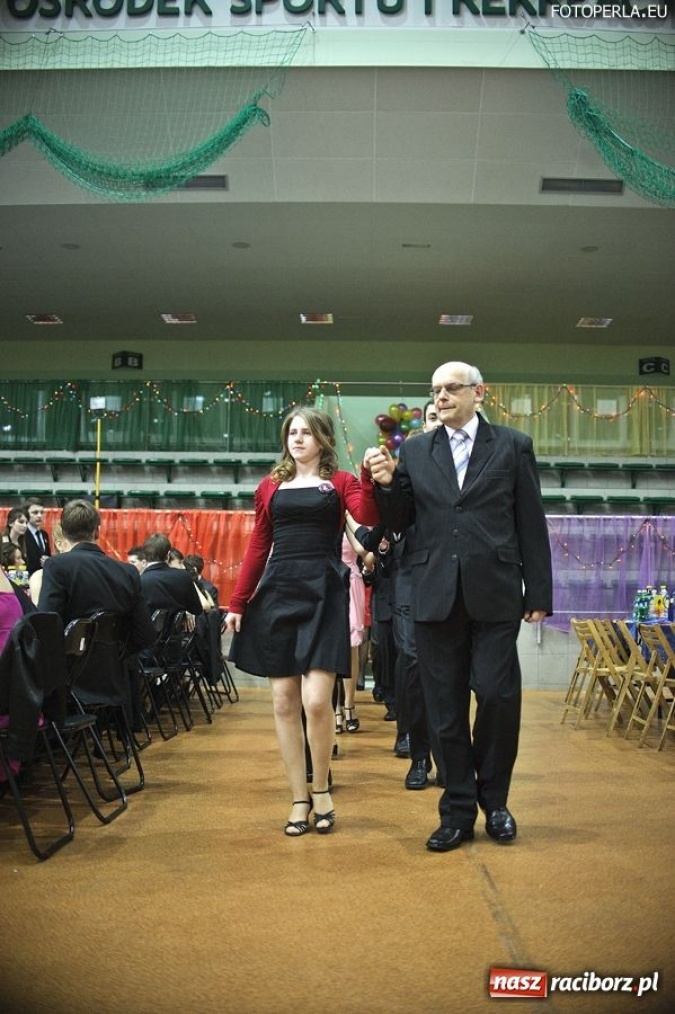 Zdjęcie w galerii na portalu naszraciborz.pl: Studniówka I LO - ach, co to był za bal! wiadomości z regionu