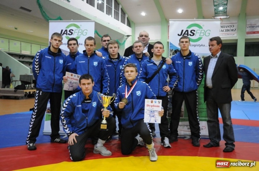 Zdjęcie w galerii na portalu naszraciborz.pl: Unia drużynowo ze srebrem wiadomości z regionu
