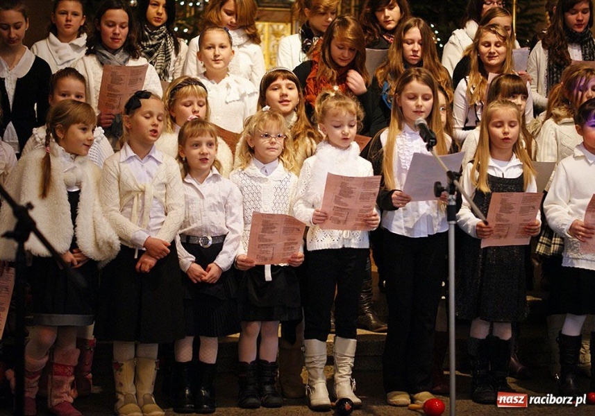 Zdjęcie w galerii na portalu naszraciborz.pl: Koncert kolęd w Nędzy wiadomości z regionu
