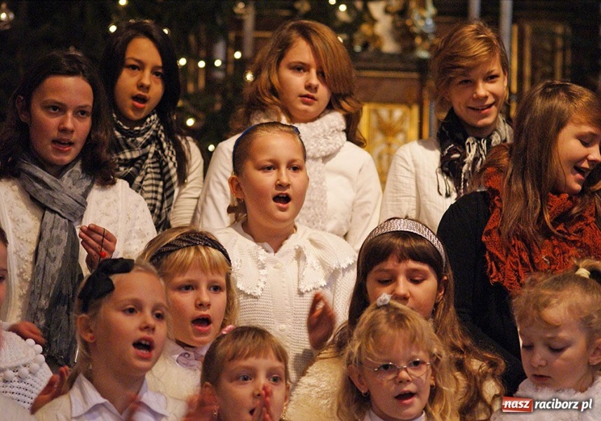 Zdjęcie w galerii na portalu naszraciborz.pl: Koncert kolęd w Nędzy wiadomości z regionu