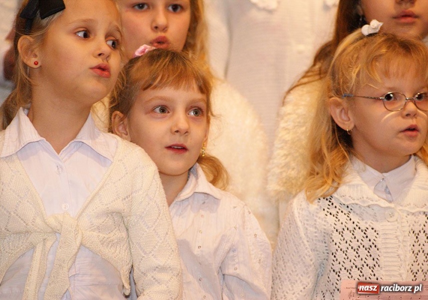 Zdjęcie w galerii na portalu naszraciborz.pl: Koncert kolęd w Nędzy wiadomości z regionu