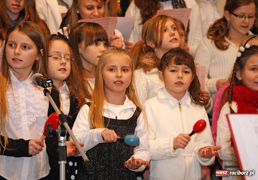 Zdjęcie w galerii na portalu naszraciborz.pl: Koncert kolęd w Nędzy wiadomości z regionu