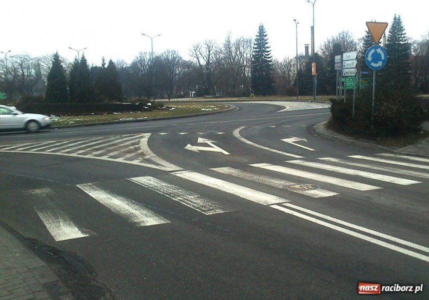 Zdjęcie w galerii na portalu naszraciborz.pl: Wiemy skąd anegdoty o jadących pod prąd wiadomości z regionu