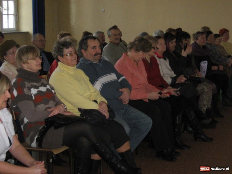 Zdjęcie w galerii na portalu naszraciborz.pl: Warsztaty zdrowia w SP-4 wiadomości z regionu