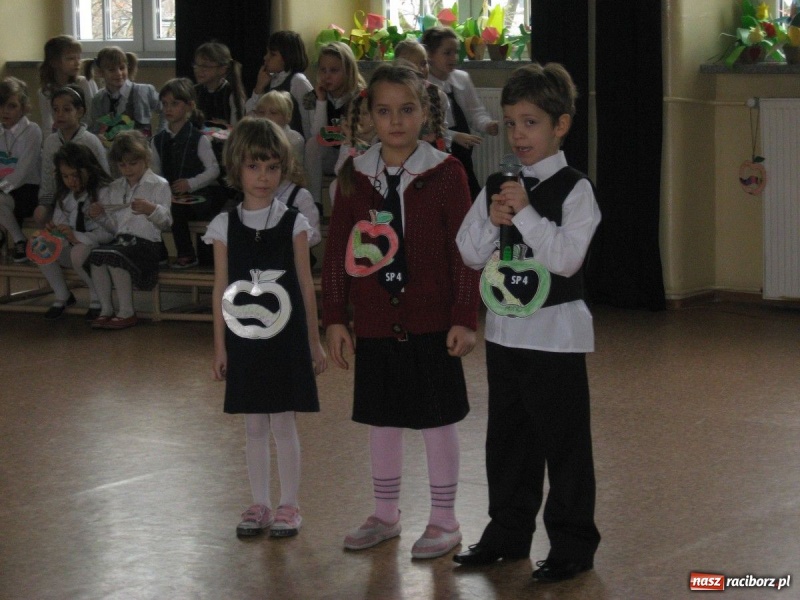 Zdjęcie w galerii na portalu naszraciborz.pl: Warsztaty zdrowia w SP-4 wiadomości z regionu