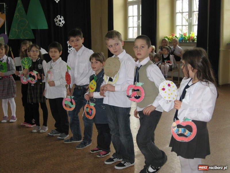 Zdjęcie w galerii na portalu naszraciborz.pl: Warsztaty zdrowia w SP-4 wiadomości z regionu