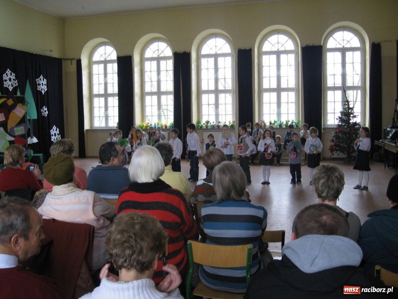 Zdjęcie w galerii na portalu naszraciborz.pl: Warsztaty zdrowia w SP-4 wiadomości z regionu