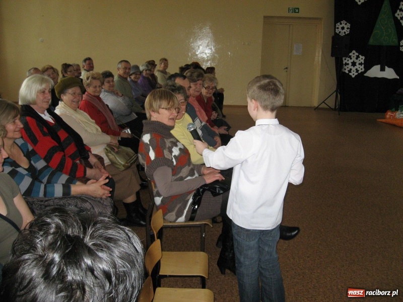 Zdjęcie w galerii na portalu naszraciborz.pl: Warsztaty zdrowia w SP-4 wiadomości z regionu
