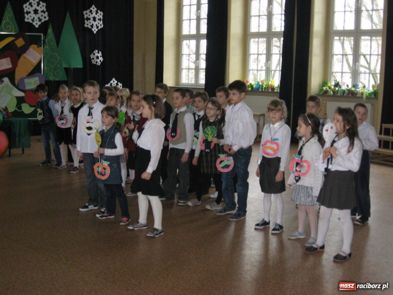 Zdjęcie w galerii na portalu naszraciborz.pl: Warsztaty zdrowia w SP-4 wiadomości z regionu