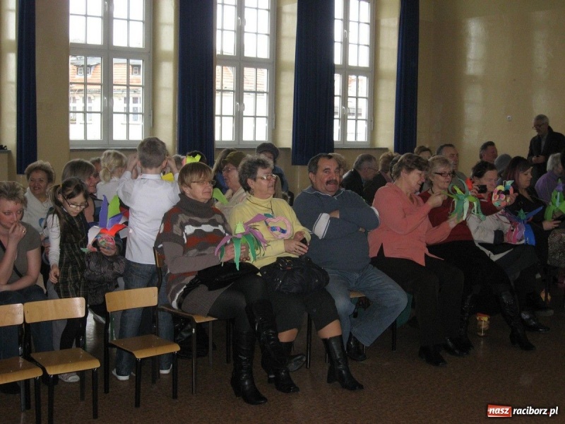 Zdjęcie w galerii na portalu naszraciborz.pl: Warsztaty zdrowia w SP-4 wiadomości z regionu