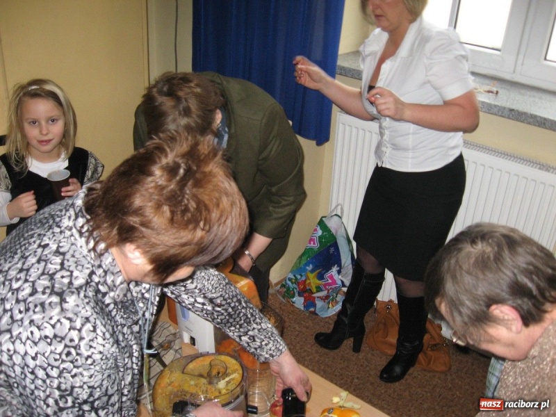 Zdjęcie w galerii na portalu naszraciborz.pl: Warsztaty zdrowia w SP-4 wiadomości z regionu