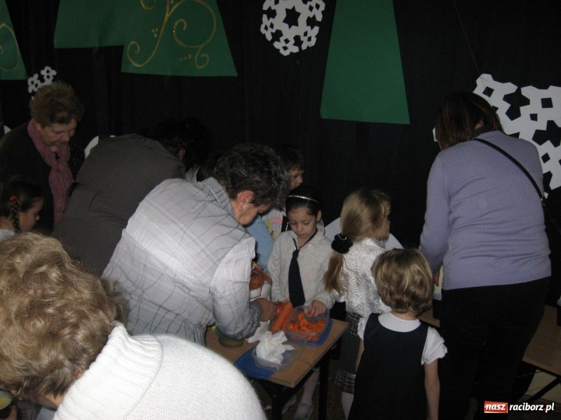 Zdjęcie w galerii na portalu naszraciborz.pl: Warsztaty zdrowia w SP-4 wiadomości z regionu