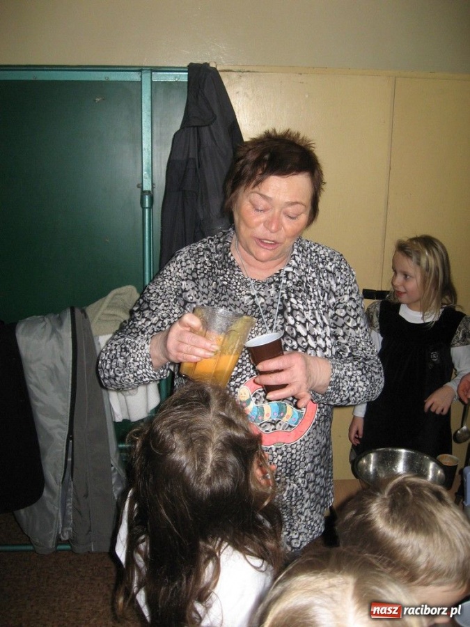 Zdjęcie w galerii na portalu naszraciborz.pl: Warsztaty zdrowia w SP-4 wiadomości z regionu