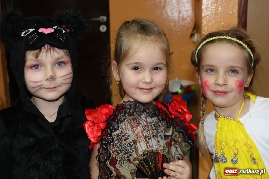 Zdjęcie w galerii na portalu naszraciborz.pl: Karnawałowo w Przedszkolu nr 13 wiadomości z regionu
