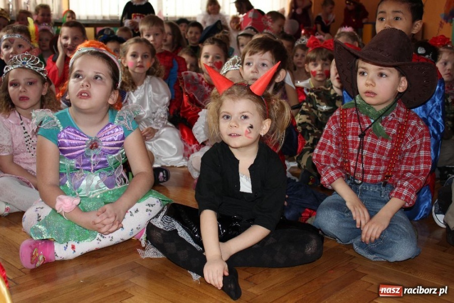 Zdjęcie w galerii na portalu naszraciborz.pl: Karnawałowo w Przedszkolu nr 13 wiadomości z regionu