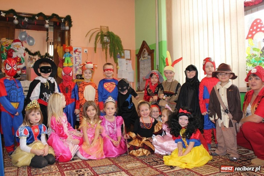 Zdjęcie w galerii na portalu naszraciborz.pl: Karnawałowo w Przedszkolu nr 13 wiadomości z regionu