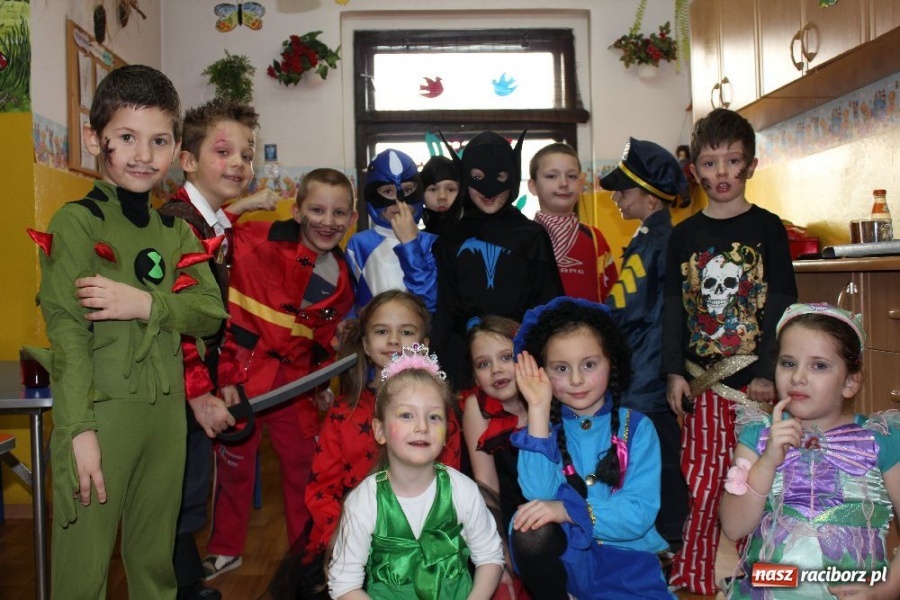 Zdjęcie w galerii na portalu naszraciborz.pl: Karnawałowo w Przedszkolu nr 13 wiadomości z regionu