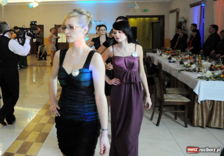 Zdjęcie w galerii na portalu naszraciborz.pl: Budowlanka bawi się w Anielskim Młynie wiadomości z regionu