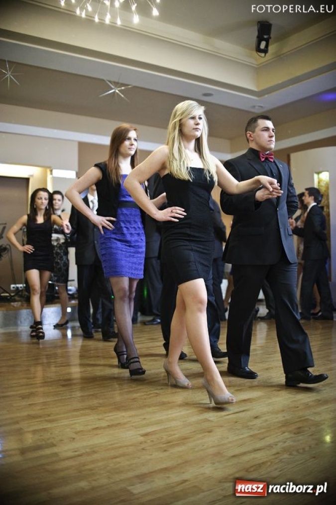 Zdjęcie w galerii na portalu naszraciborz.pl: Ostatnia studniówka Mechanika wiadomości z regionu