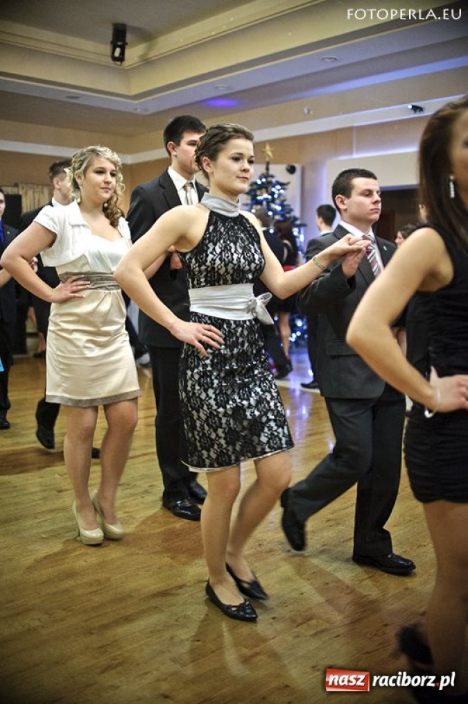 Zdjęcie w galerii na portalu naszraciborz.pl: Ostatnia studniówka Mechanika wiadomości z regionu