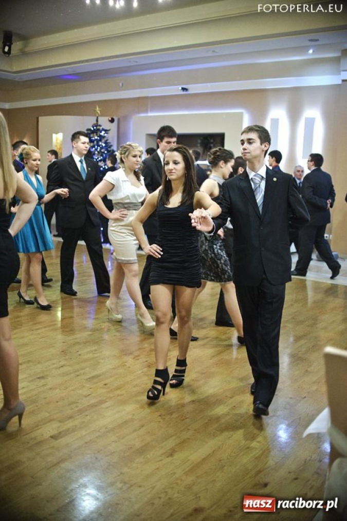 Zdjęcie w galerii na portalu naszraciborz.pl: Ostatnia studniówka Mechanika wiadomości z regionu