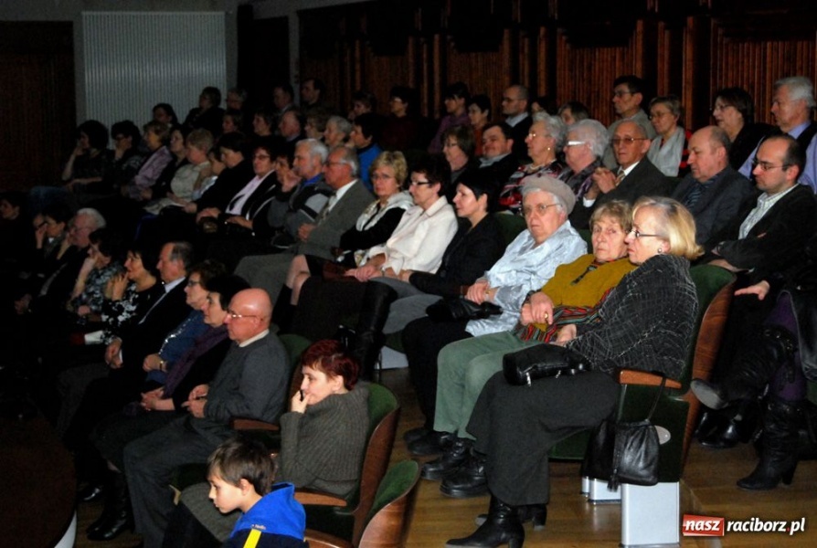 Zdjęcie w galerii na portalu naszraciborz.pl: Muzyka klasyczna zapełniła RCK wiadomości z regionu