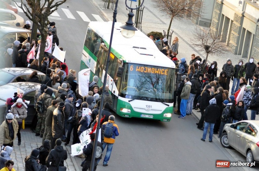 Zdjęcie w galerii na portalu naszraciborz.pl: NIE dla ACTA! Precz z brukselską okupacją wiadomości z regionu