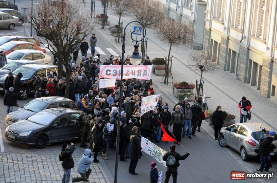 Zdjęcie w galerii na portalu naszraciborz.pl: NIE dla ACTA! Precz z brukselską okupacją wiadomości z regionu