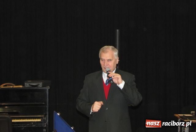 Zdjęcie w galerii na portalu naszraciborz.pl: Dzieci poznają instrumenty muzyczne wiadomości z regionu