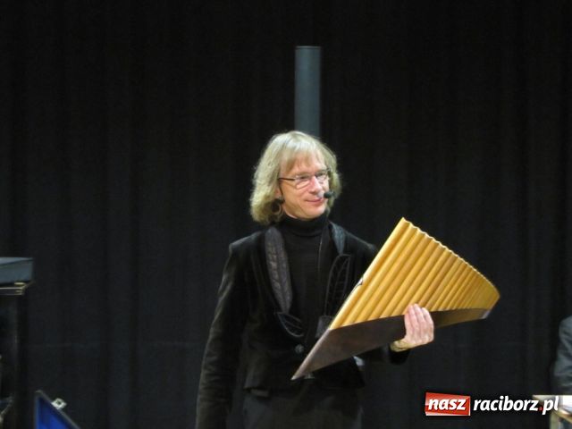 Zdjęcie w galerii na portalu naszraciborz.pl: Dzieci poznają instrumenty muzyczne wiadomości z regionu