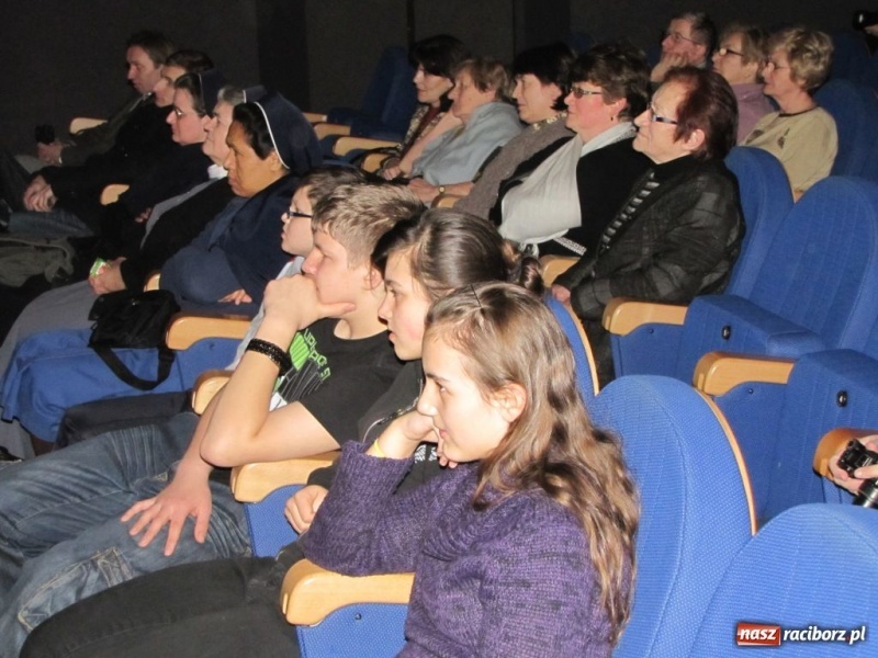 Zdjęcie w galerii na portalu naszraciborz.pl: Lubelski ITP na deskach Strzechy wiadomości z regionu