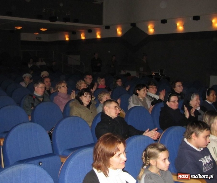 Zdjęcie w galerii na portalu naszraciborz.pl: Lubelski ITP na deskach Strzechy wiadomości z regionu