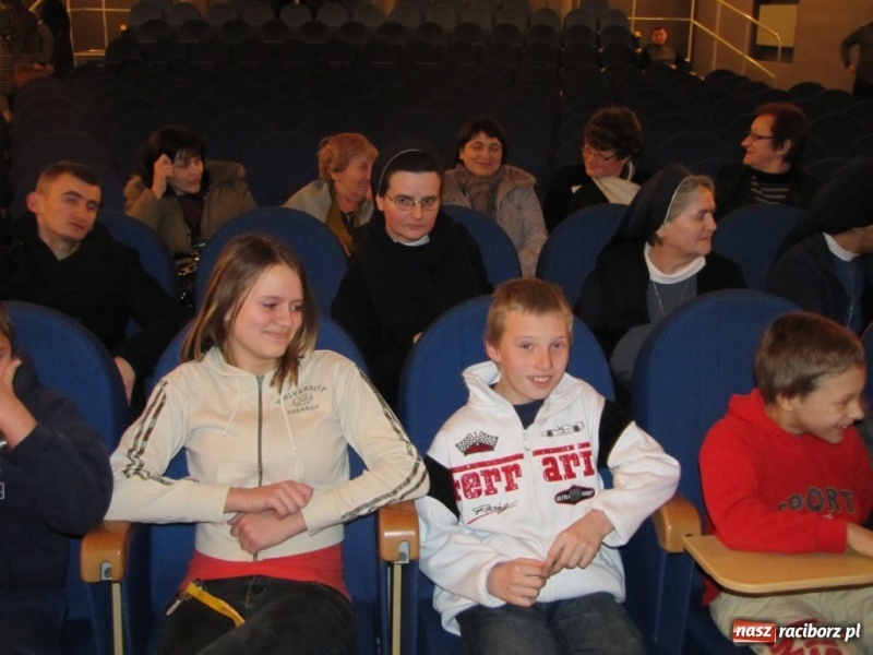 Zdjęcie w galerii na portalu naszraciborz.pl: Lubelski ITP na deskach Strzechy wiadomości z regionu