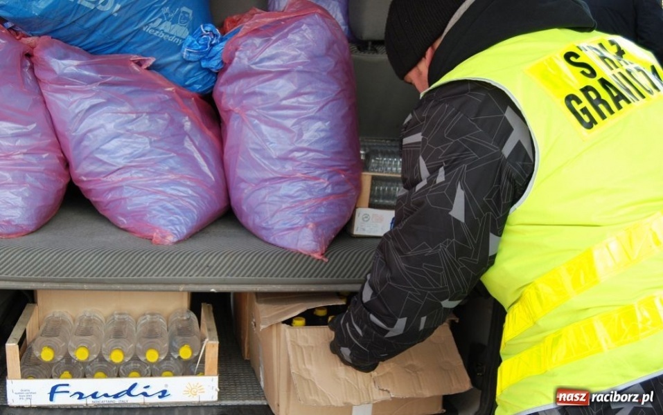 Zdjęcie w galerii na portalu naszraciborz.pl: ŚOSG: Zatrzymany nielegalny towar o wartości ponad 120 tysięcy złotych  wiadomości z regionu