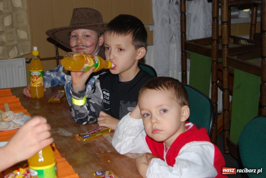 Zdjęcie w galerii na portalu naszraciborz.pl: Zimowy bal maskowy w Jankowicach wiadomości z regionu