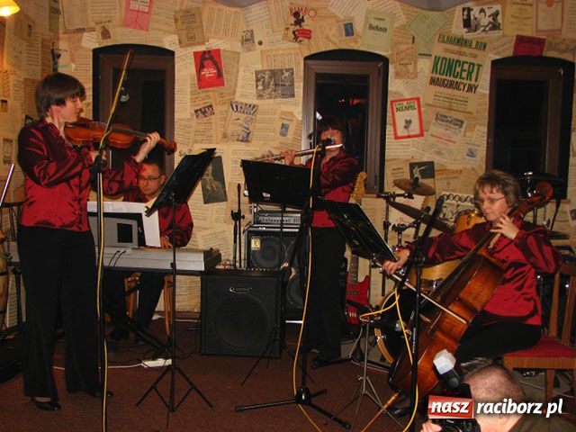 Zdjęcie w galerii na portalu naszraciborz.pl: Otwarcie z wielką pompą wiadomości z regionu