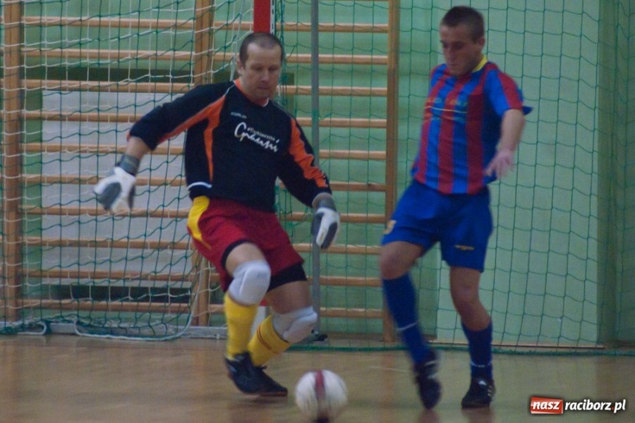 Zdjęcie w galerii na portalu naszraciborz.pl: Orły pofolgowały. Dwóch na parkiecie wiadomości z regionu