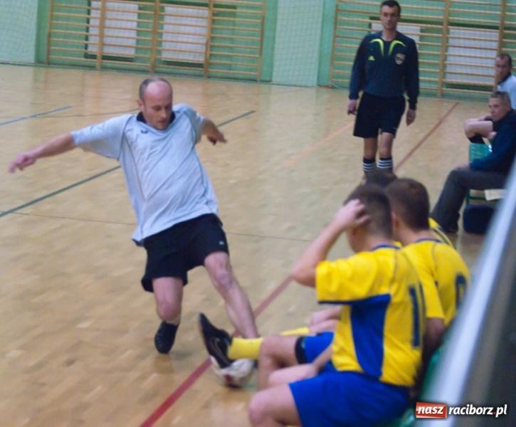 Zdjęcie w galerii na portalu naszraciborz.pl: Orły pofolgowały. Dwóch na parkiecie wiadomości z regionu