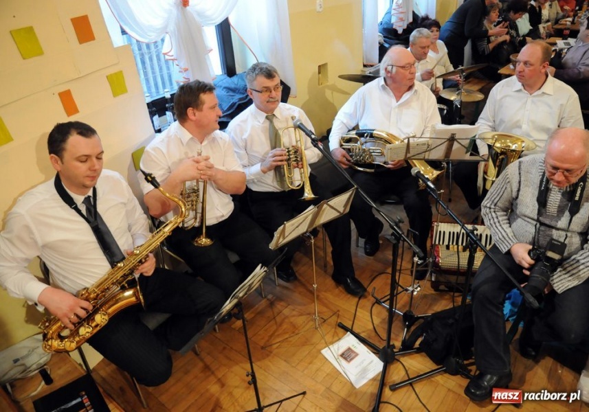 Zdjęcie w galerii na portalu naszraciborz.pl: Biesiada śląska w Tworkowie wiadomości z regionu