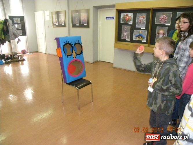 Zdjęcie w galerii na portalu naszraciborz.pl: Ferie z biblioteką na półmetku wiadomości z regionu