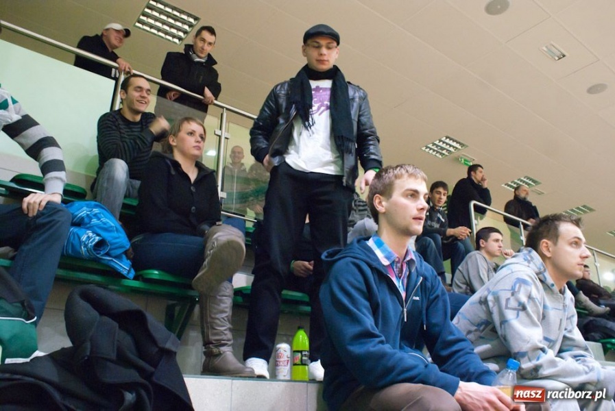 Zdjęcie w galerii na portalu naszraciborz.pl: Grad goli w meczu Galaktikos wiadomości z regionu