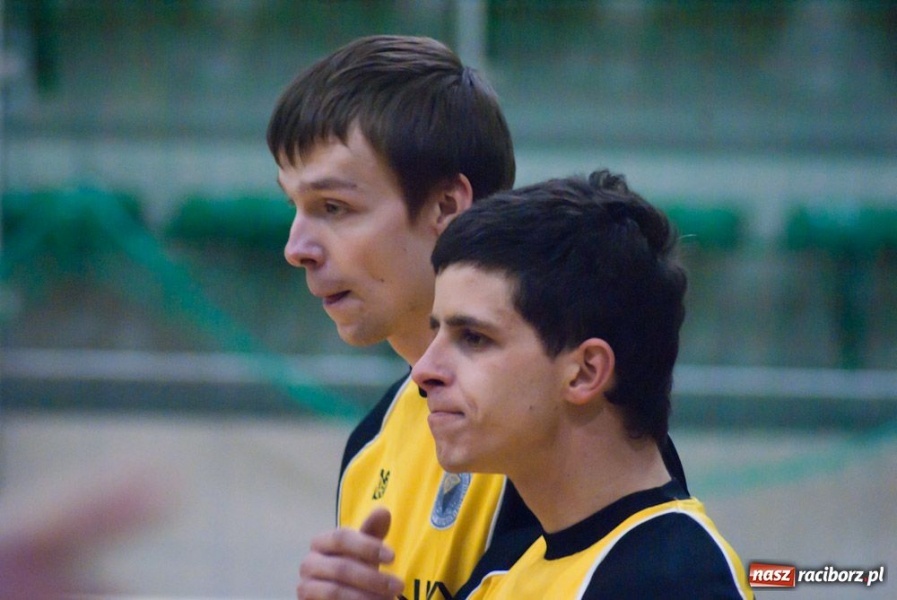 Zdjęcie w galerii na portalu naszraciborz.pl: Grad goli w meczu Galaktikos wiadomości z regionu