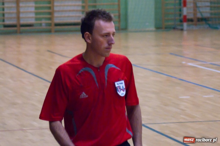 Zdjęcie w galerii na portalu naszraciborz.pl: Grad goli w meczu Galaktikos wiadomości z regionu