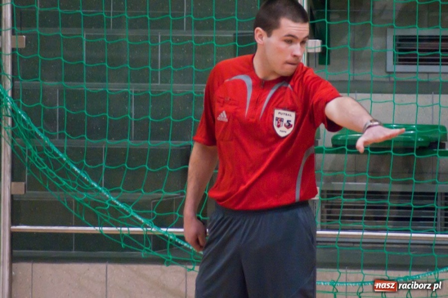 Zdjęcie w galerii na portalu naszraciborz.pl: Grad goli w meczu Galaktikos wiadomości z regionu