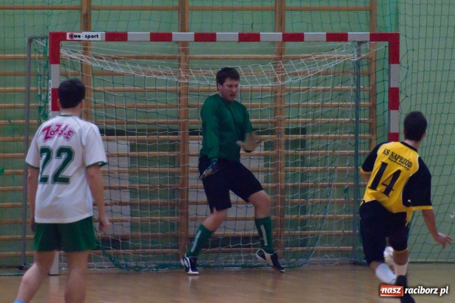 Zdjęcie w galerii na portalu naszraciborz.pl: Grad goli w meczu Galaktikos wiadomości z regionu